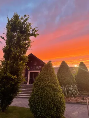 The Valley Hotel & Carriage Gardens Hotels in 