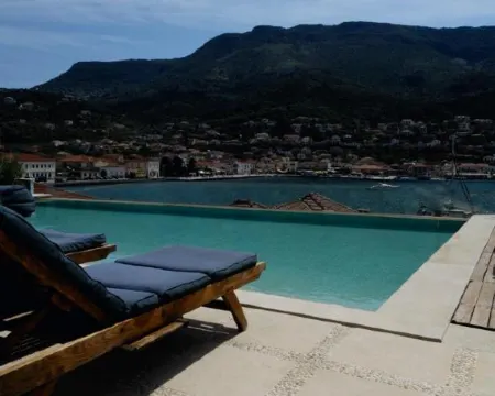 ペランツァダ 1811 イタキ島のホテル