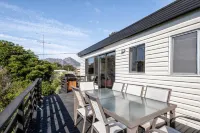 Kunzea at Freycinet Hotels near BIG4 Iluka on Freycinet Holiday Park