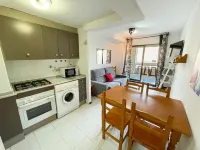 Apartamentos 3000 Marina d'Or Hotels near Centro Comercial Marina d'Or Beach