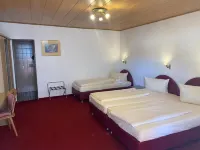 Guesthouse Vis-A-Vis