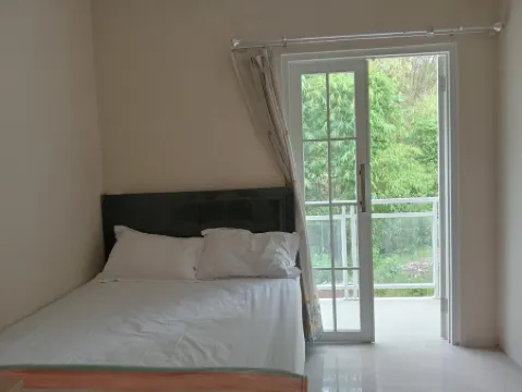 Villa Tsany Syari'ah D Batu