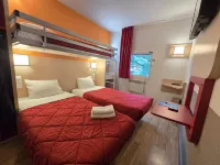 Premiere Classe Troyes Sud - Parc Saint Thibault Hotels in Mesnil-Saint-Pere