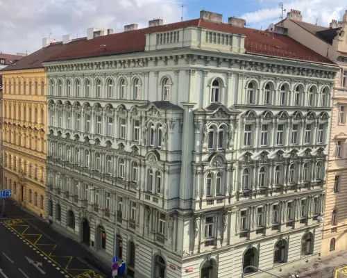 ペンション ブジェジナ プラハ プラハのホテル