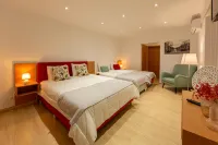 Luxury Palm Suites - homestay
