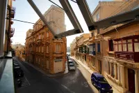 Corner Hostel - 2-Star