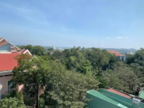 Elisa Hotel
