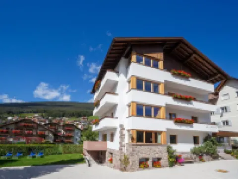 บีแอนด์บี วิลล่า แอนเจลิโน โรงแรมในออร์ติเซ