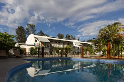 Novena Palms Motel Hoteles cerca de Nundah Library