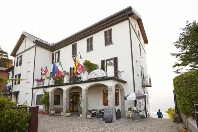 Hotel Paradiso Como Hôtels à : Brunate