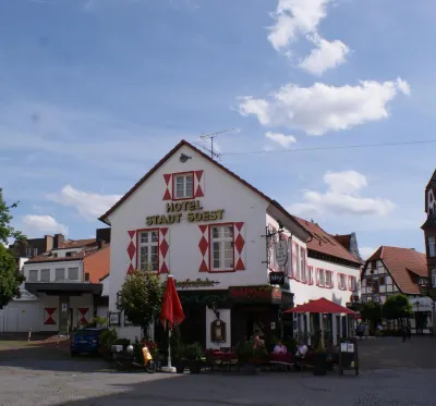 Hotel Stadt Soest Hotels near Blumen Risse Gartencenter Soest
