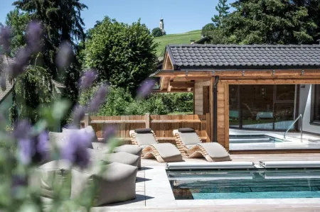 Waldrast - Forestside Living