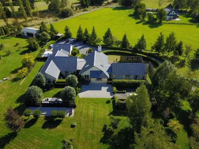 Ruapehu Country Lodge Hotels near Waimarino Museum