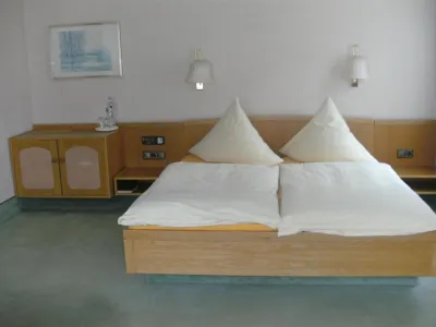 Waldhotel Tropfsteinhöhle Hotels in der Nähe von Kunstmanufaktur