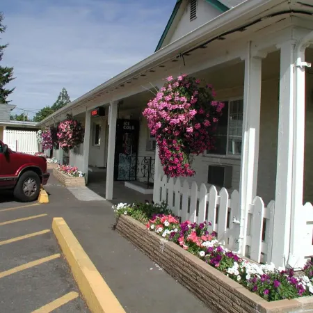 Valley Inn - Lebanon Oregon