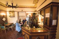 Pinegrove Hotel - Bar