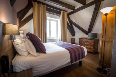 Hôtel de La Couronne Hotels in Zellenberg