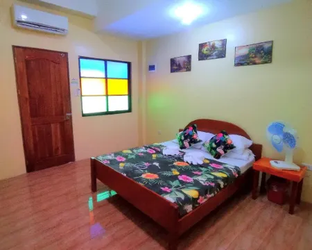Pamujo Hostel Hotels in Baclayon