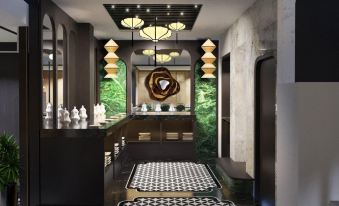 Hanoi Center Silk Classic Hotel & Travel