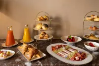 CH Longstay 33 - breakfast