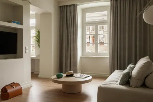 Syros Soul Luxury Suites - 4-Star