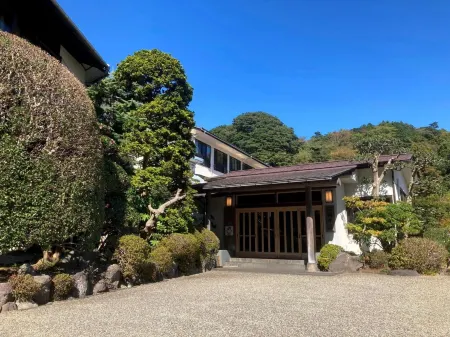 Okamotoya Ryokan Отели рядом с достопримечательностью «Oniyama Jigoku»