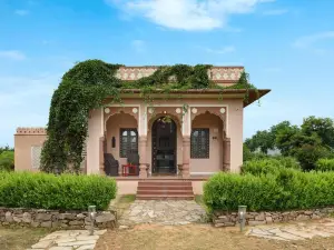 Shahpura Gandharva Retreat, Sariska
