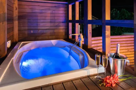 Montevan Resort Villa Отели рядом со станцией JR Tateyama station