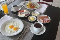 Chau Pho Hotel