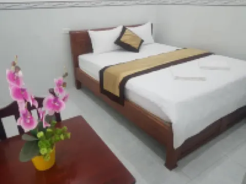 Tai Tri Guest House Hotels near Tranh Waterfall