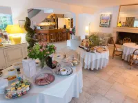 Hotel le Verger Maelvi Hotels in Grimaud