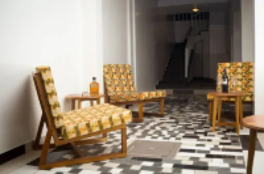 โรงแรมอีโลเกีย