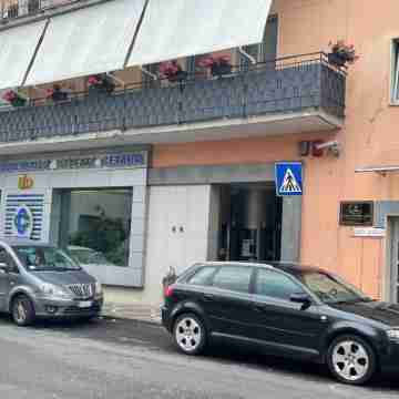 Pompeii Central Home Hotel Exterior