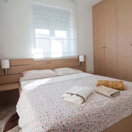 Petrovac Bay Apartments
