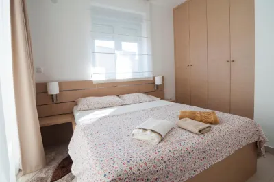 Petrovac Bay Apartments