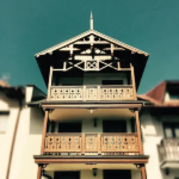 米奧德馬爾維娜公寓