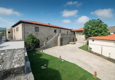 Reitoral de Parada Отели в г. Собер