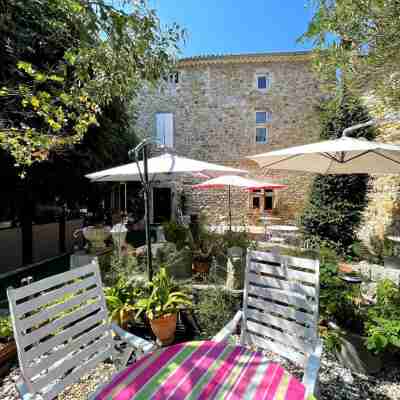 Le Manoir du Raveyron Hotel Exterior