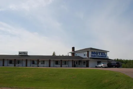 Sackville Inn Отели в г. Амхерст