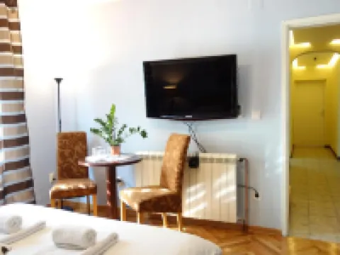 ヴィラ カンタム ベオグラード ベオグラードのホテル