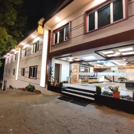 Beverly Villa