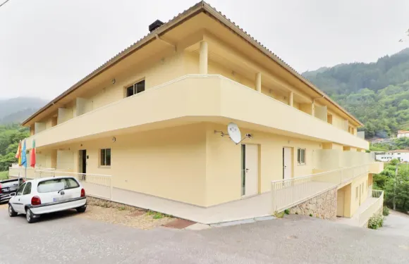 格勒斯公寓式酒店