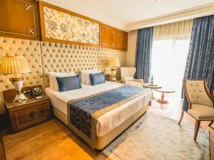 Lords Palace Hotel Spa Casino