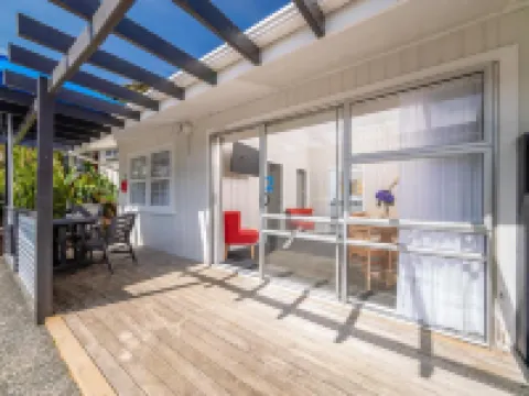 羅素島汽車旅館