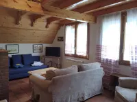 Apartamentos 3000 Escarrilla