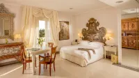 Arcom Palace