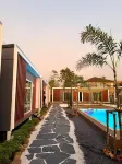 D Glamor Resort