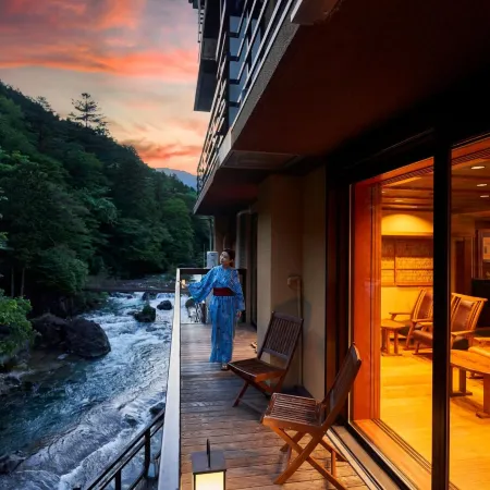 Shima-Onsen Toshimaya
