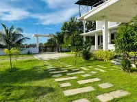 Asai surf inn Arugambay Hotels in Arugam