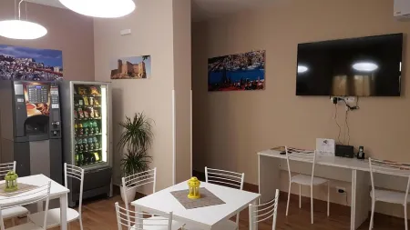 B&B Stella Maris Sciacca Centro Отели рядом с достопримечательностью «Casa Museo Del Sapone»